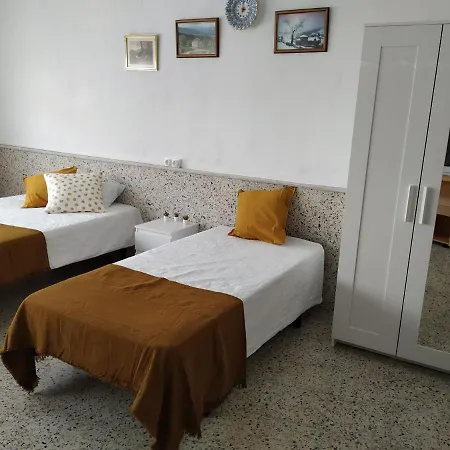 Casa De Pueblo Cerca De Gredos Y Navaluenga Holiday home *