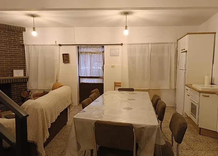 Casa De Pueblo Cerca De Gredos Y Navaluenga Tatil Evi *